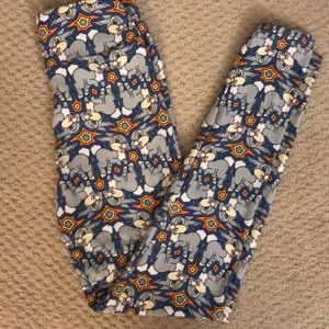 Lularoe Tween Disney Leggings❤️